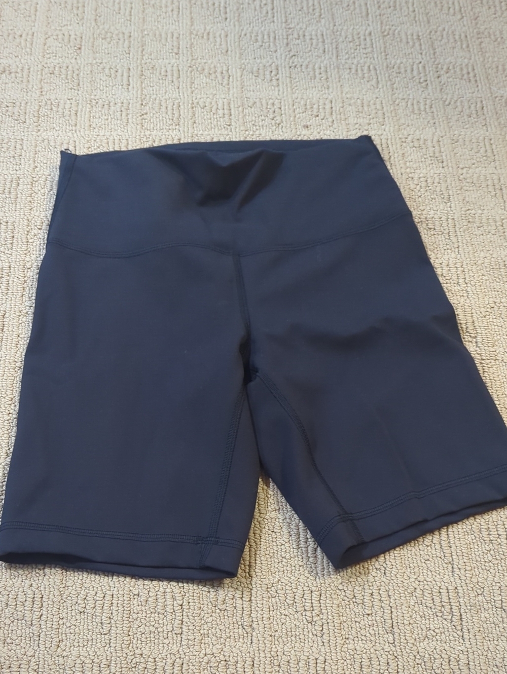 Lululemon Wunder Under Bike Shorts